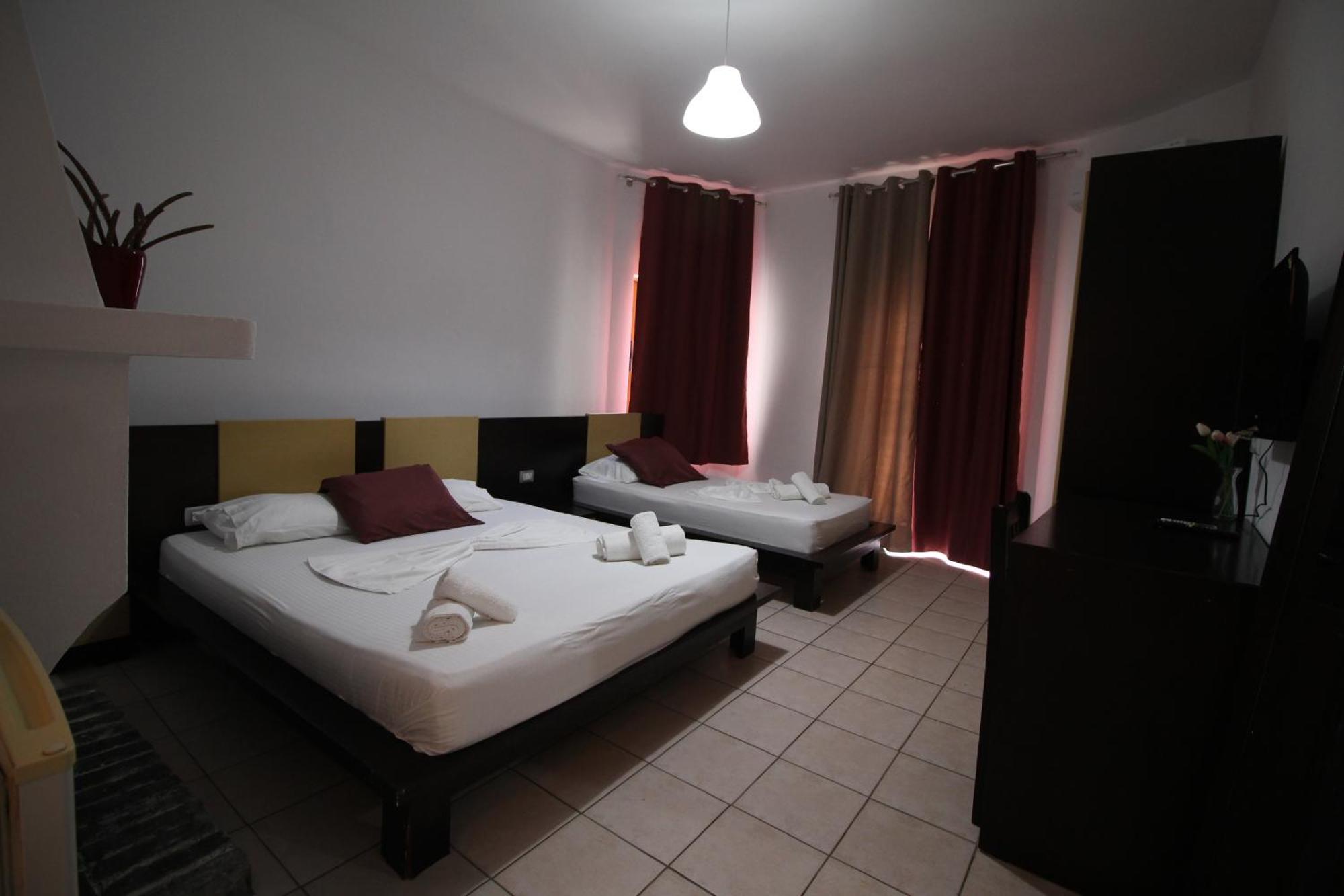 Hotel Ceka Sarande Exterior photo