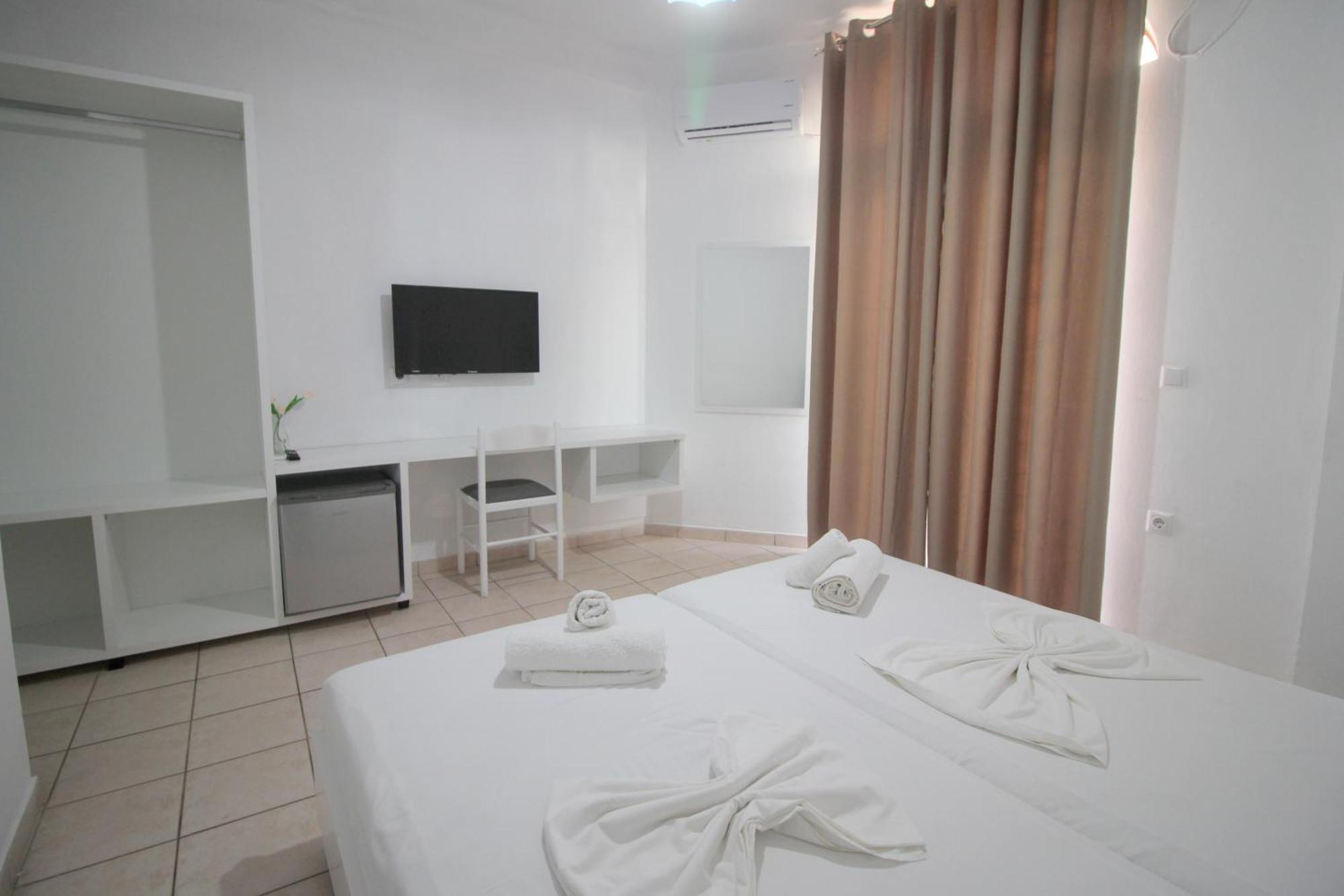 Hotel Ceka Sarande Exterior photo