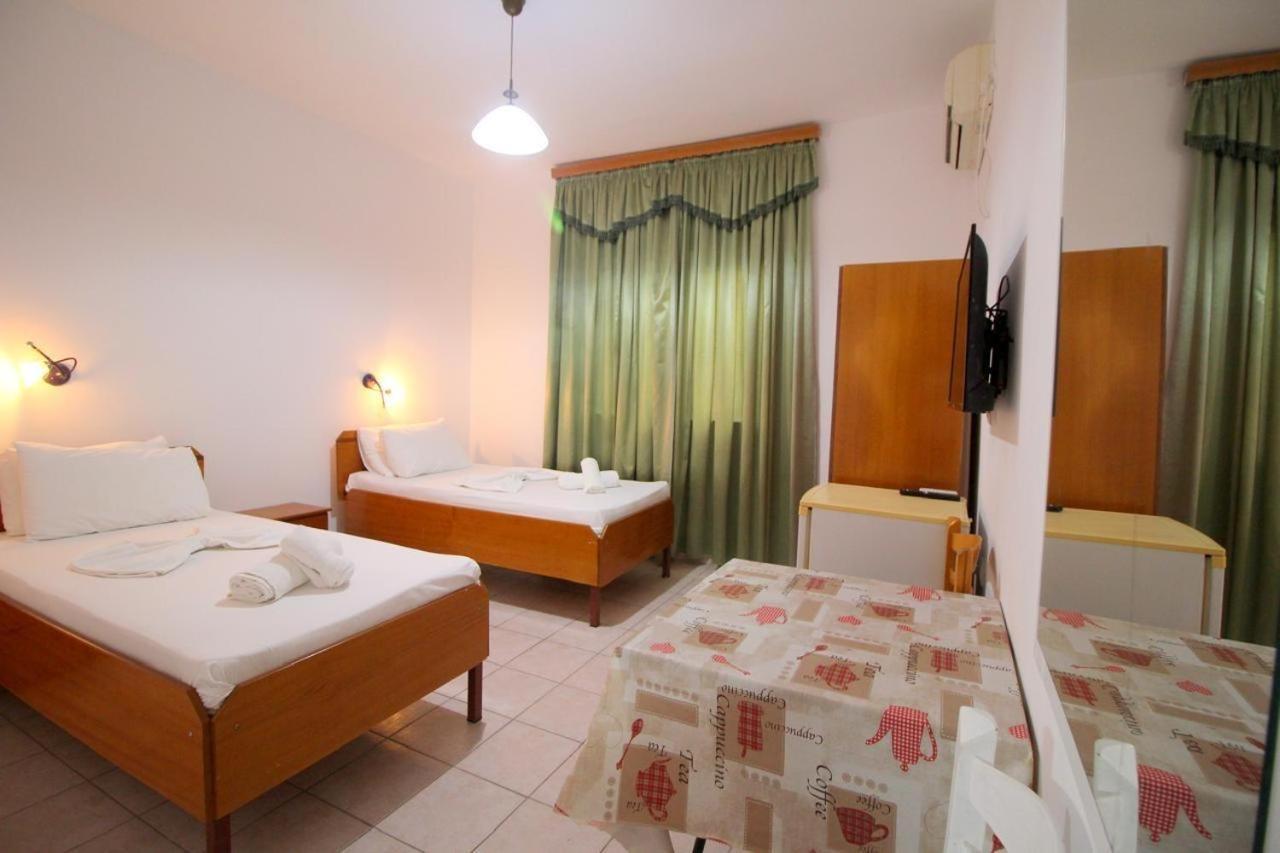 Hotel Ceka Sarande Exterior photo