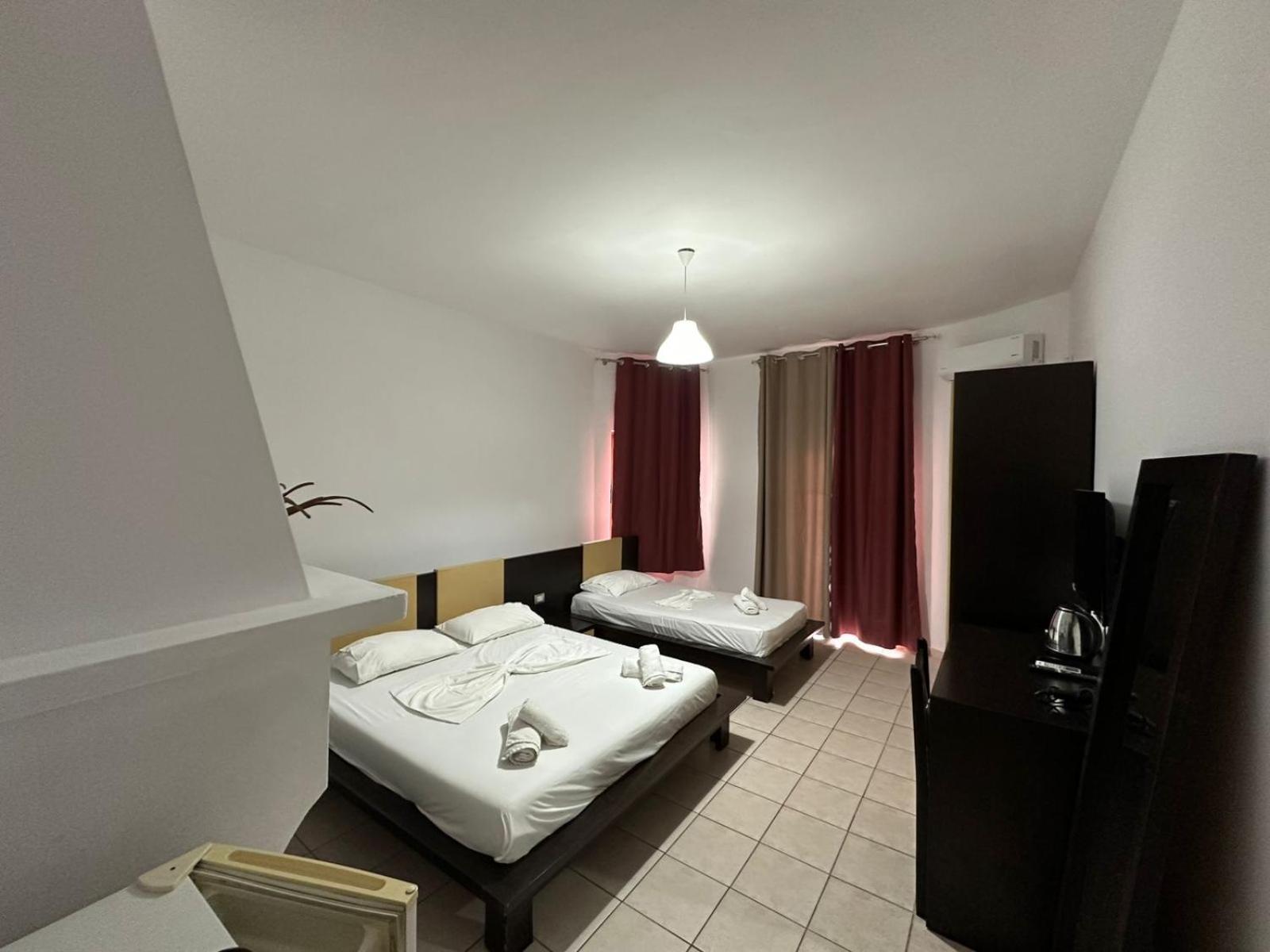Hotel Ceka Sarande Exterior photo